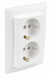 90331 CBR: Komplet dvojz�suvka (Schuko), biela